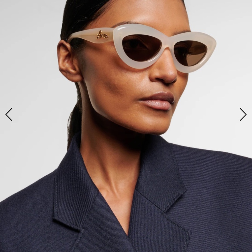 Loewe Ivory Sunglasses with Gold Detail - Picture 3 of 4